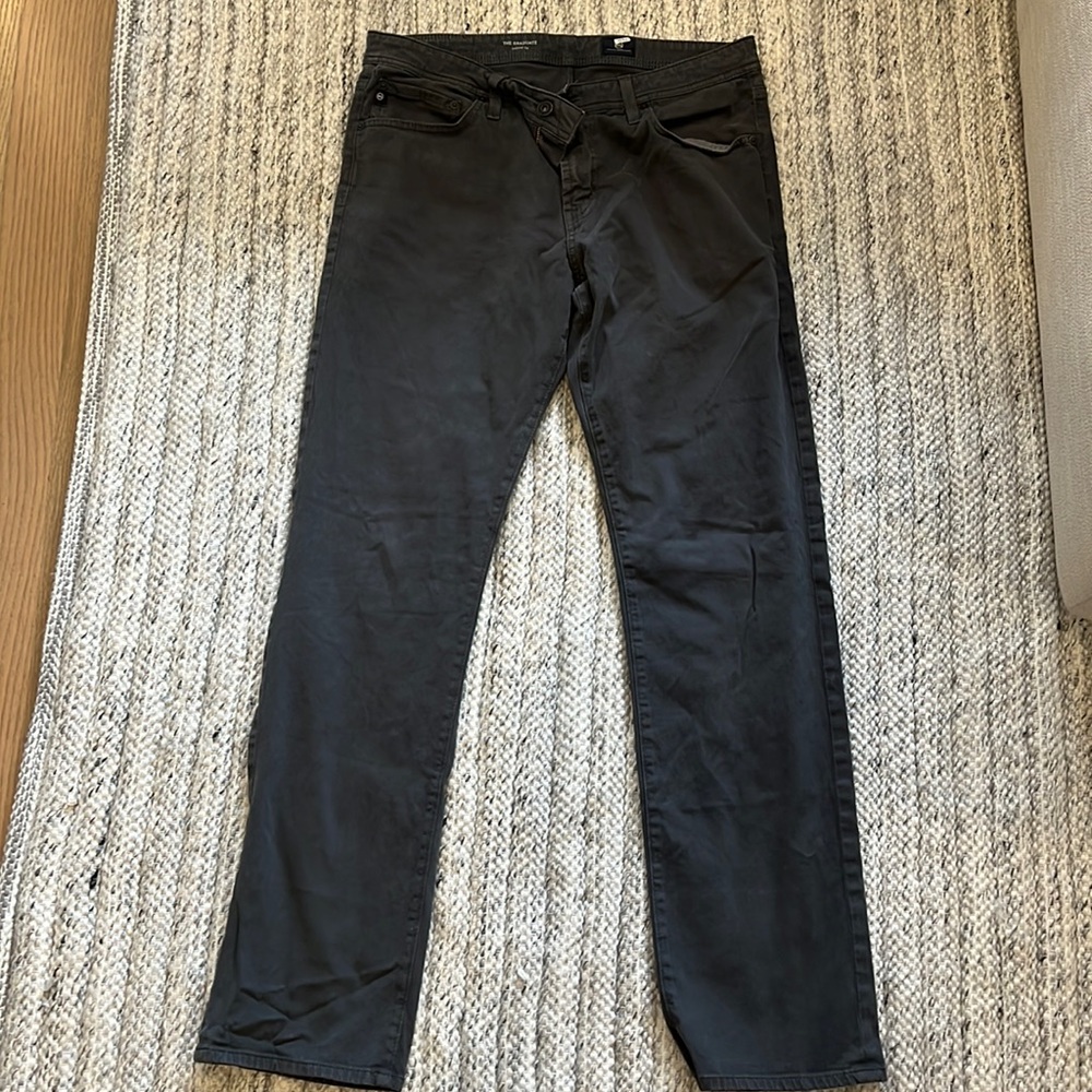 NWOT AG Mens Graduate Tailored Jean 33x32